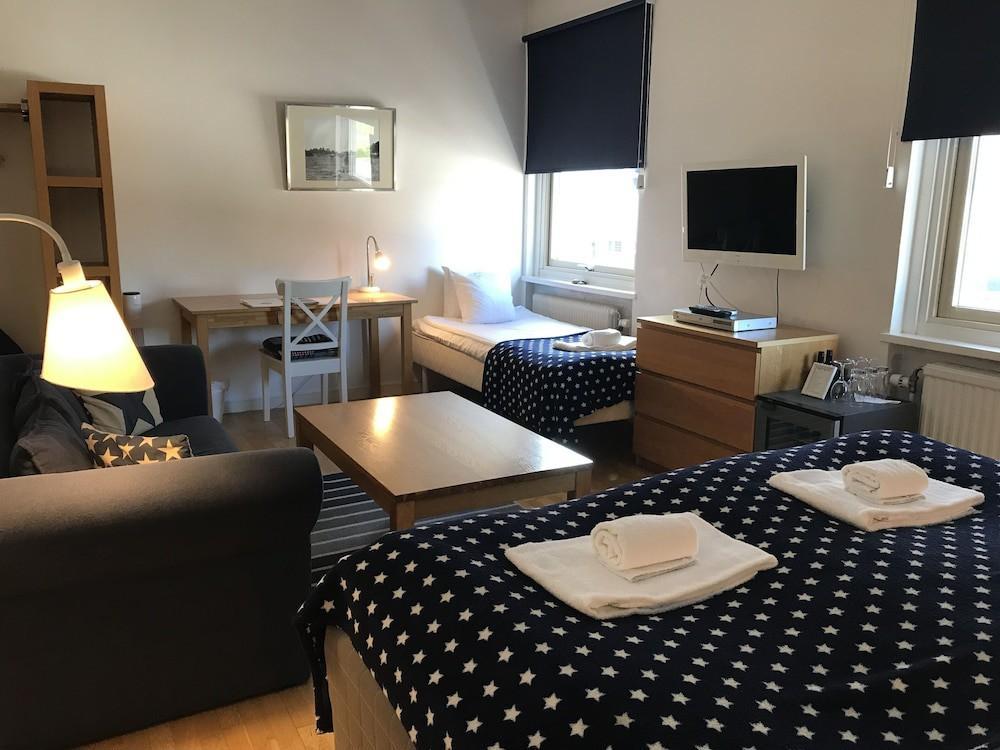 Port Hotel كورلْشامن المظهر الخارجي الصورة