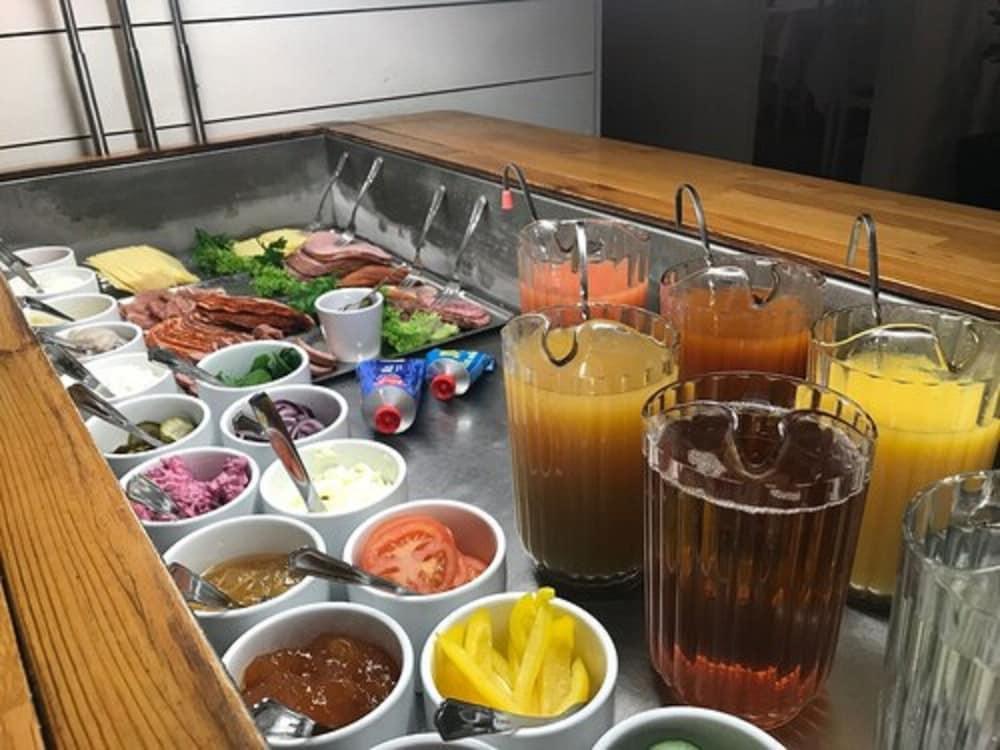 Port Hotel كورلْشامن المظهر الخارجي الصورة
